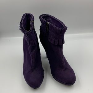 Heeled booties